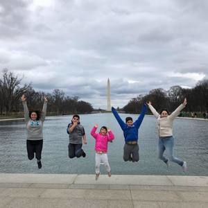 Meet your Posher, Aida